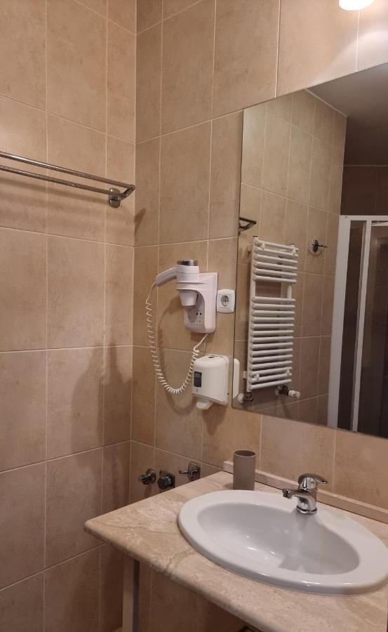 Relax Wellness Apartman Hajdúszoboszló Apartamento Exterior foto
